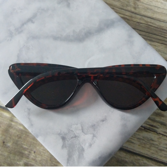 Nwt Lolita Retro Cat Eye Sunglasses Tortoishell - Picture 5 of 5